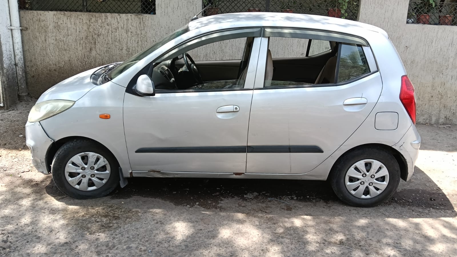 Hyundai I10(2010-2017) Sportz 1.1 Lpg